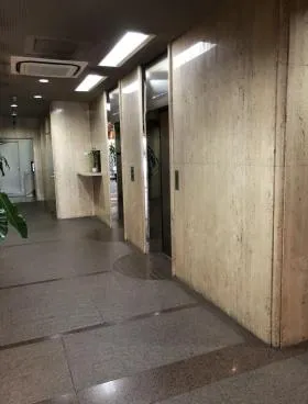 ハイジー日本橋ビルの外観
