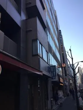 染谷ビルの外観
