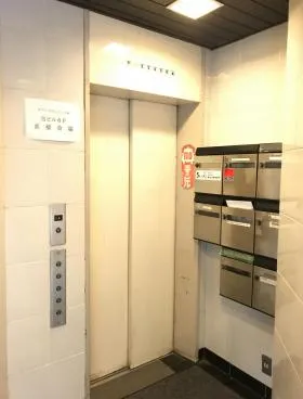 日欧ビルの外観