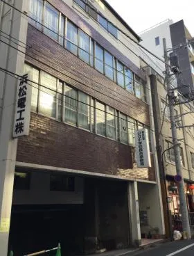 川西ビルの外観