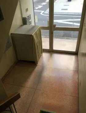川西ビルの外観