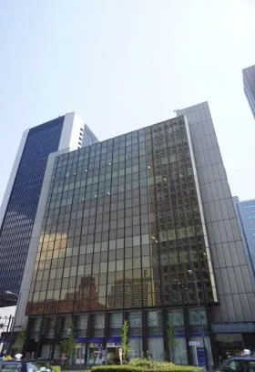 日土地内幸町ビルの外観