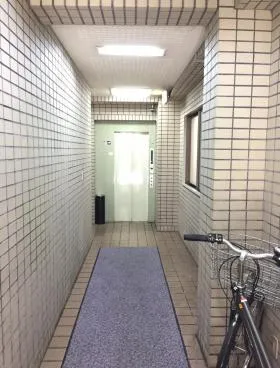 関ビルの外観