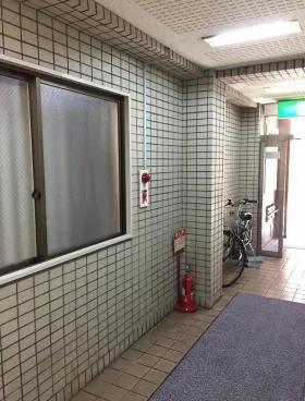関ビルの外観