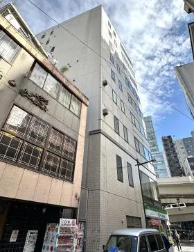 上野TGビルの外観