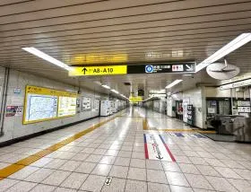 三田駅（都営三田線）