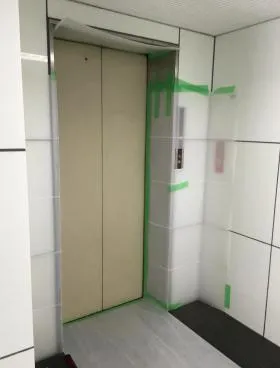ハタビルの外観