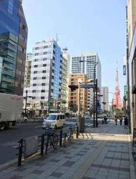 KOWAビルの外観