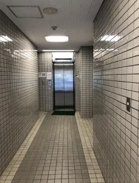 日本橋銀三ビルの外観