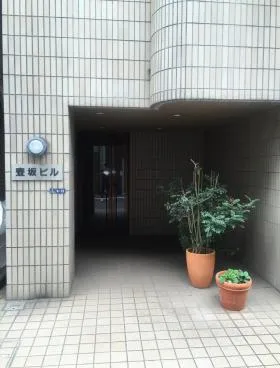 壺坂ビルの外観