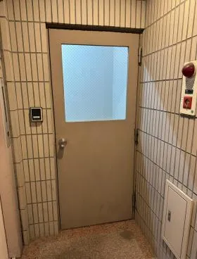 壺坂ビルの外観