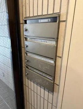 壺坂ビルの外観