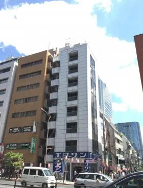 つるやビルの外観