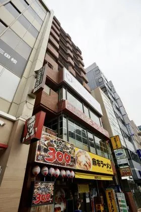 ビジデンス三慶ビルの外観