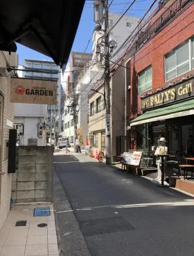 レックスビルの外観