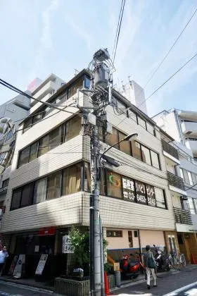 朝倉ビルの外観