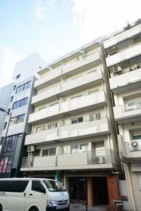 芝サニーハイツビルの外観