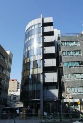 日本橋スカイビルの外観