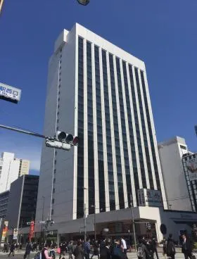 森永プラザビル本館の外観
