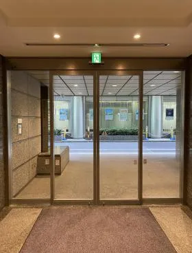 茅場町第2平和ビル(友泉茅場町ビル)の外観