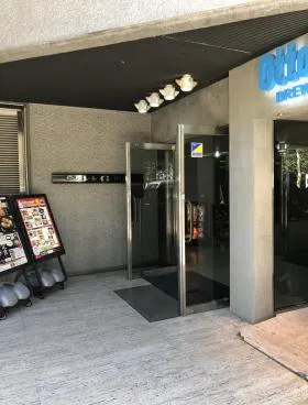 クレトイシビルの外観