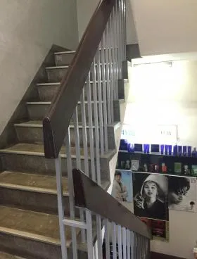 日本橋本町三栄ビルの外観