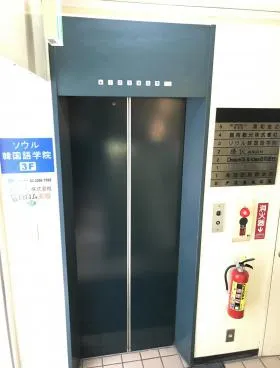 第2岡田屋ビルの外観