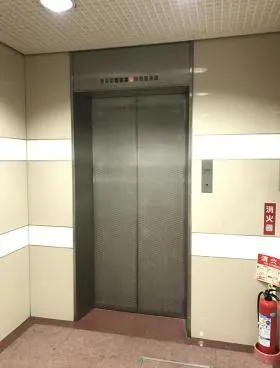 イトーピア神田共同ビルの外観