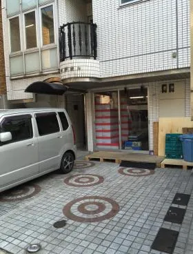 中野ビルの外観