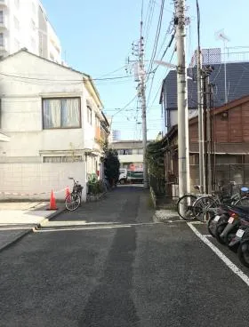 小川ビルの外観