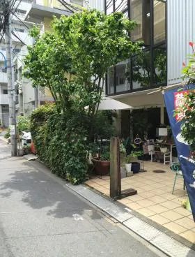 KSEビルの外観