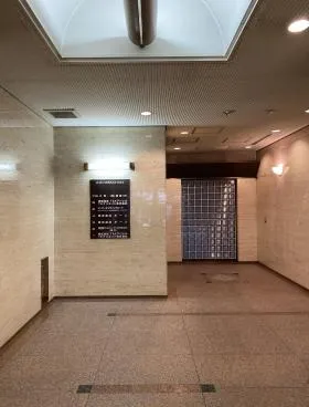 OZAWA BUILDINGの外観