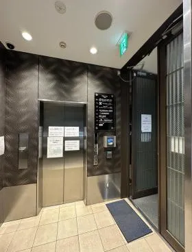 モンブラン銀座ビルの外観