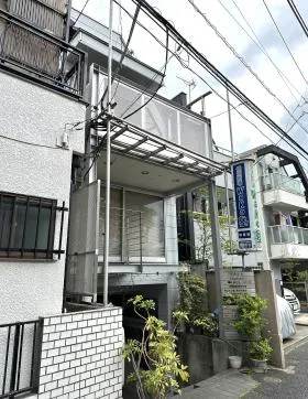 YSビルの外観