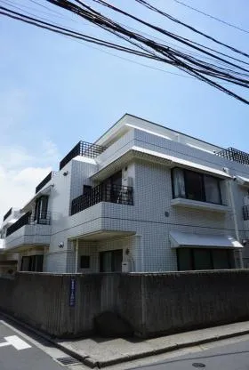 ストークプラザ諏訪台の外観
