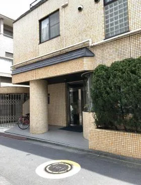 ボヌ―ル青山ビルの外観