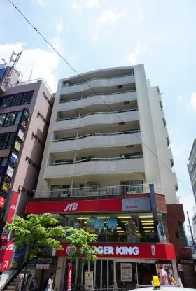 ニュー竹宝ビルの外観