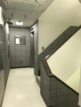 小谷ビルの外観