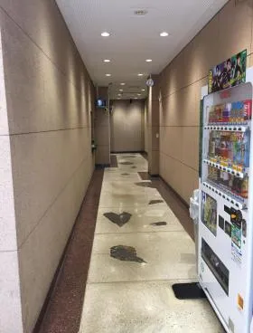 千年ビルの外観