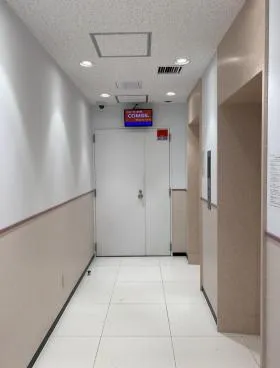 千年ビルの外観