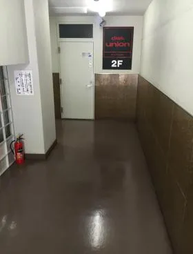 竹内ローリエビルの外観