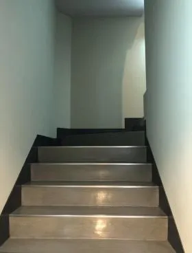 AUビルの外観