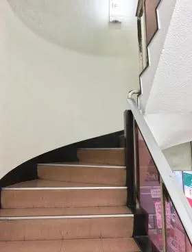 スワンビルの外観