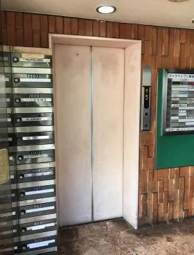 タックイレブン高田馬場の外観