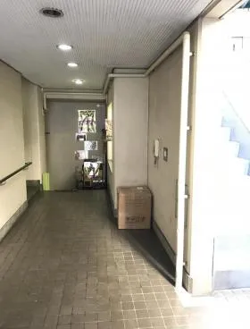 海野ビルの外観