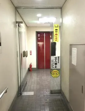 海野ビルの外観