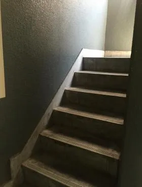 河合ビルの外観