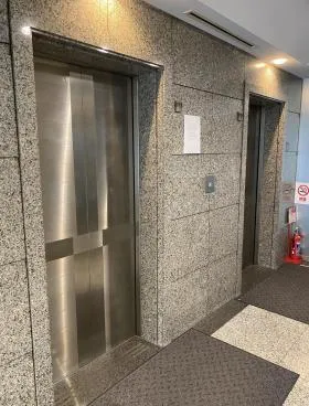日本橋浜町パークビルの外観