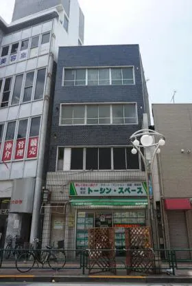 佐野ビルの外観