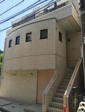 フラワービルの外観